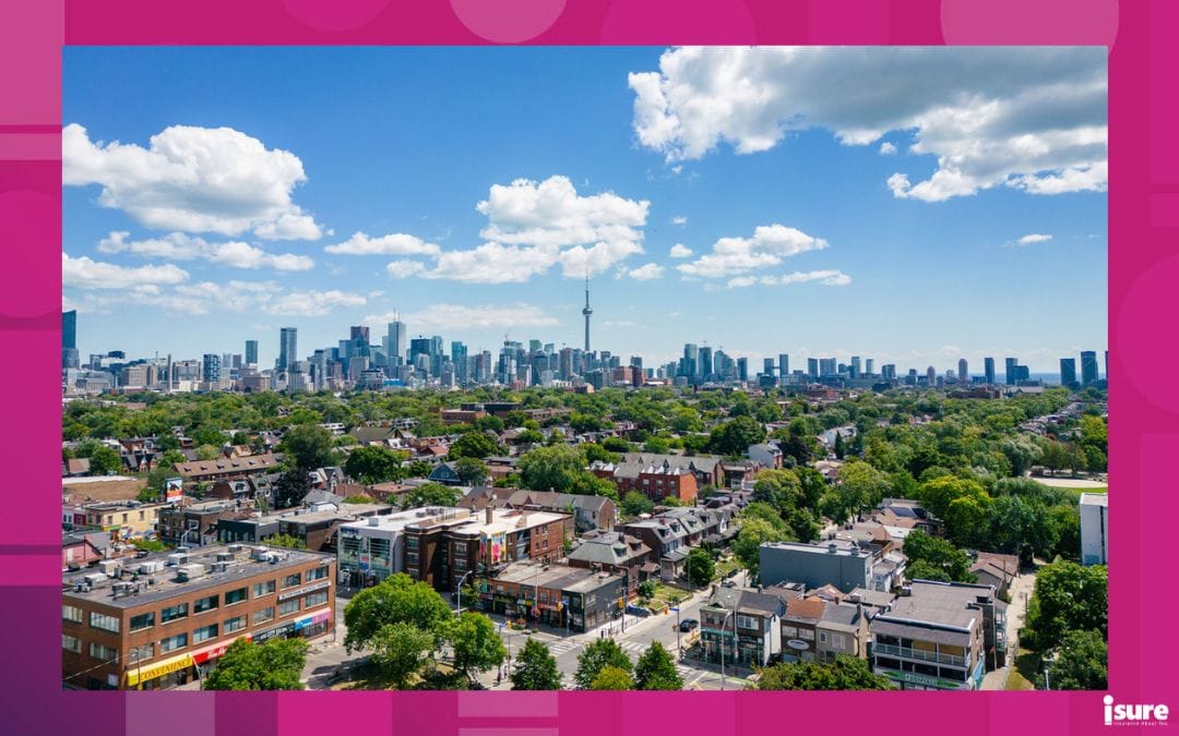 prettiest streets in Toronto - The mesmerizing Toronto city skyline with beautiful tall buildings on the horizon
