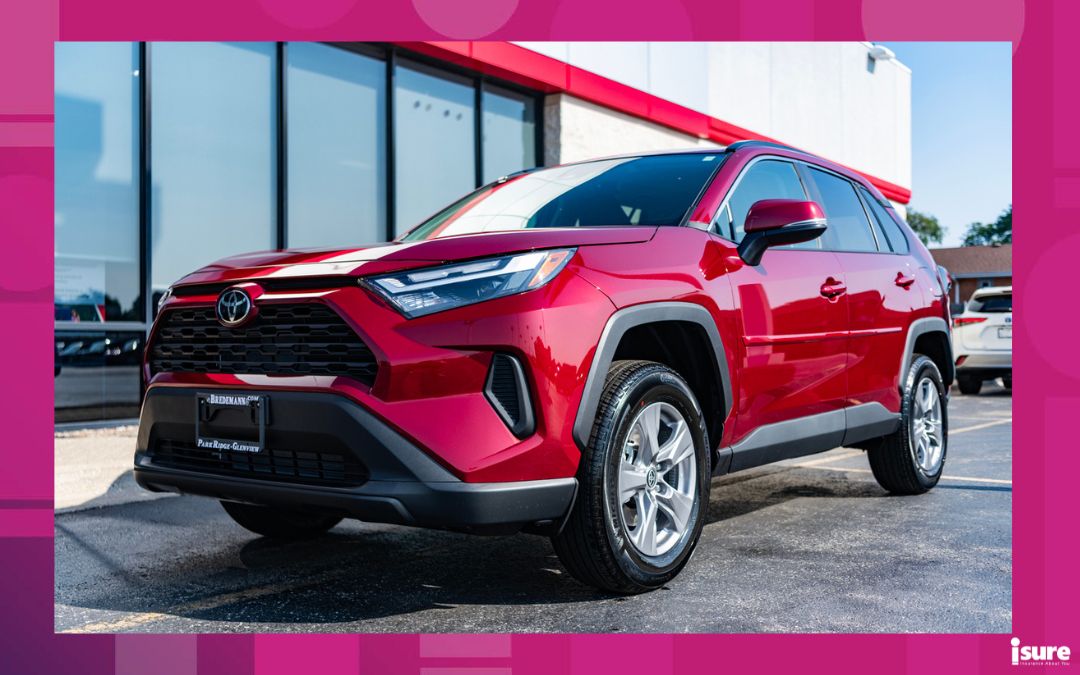 Park Ridge, Illinois, USA - August 26, 2024: 2024 Toyota RAV4 crossover SUV. Luxury crossover car of Toyota RAV4 SUV type. Car of Toyota RAV4 parked outdoor. Toyota RAV4, corner view.